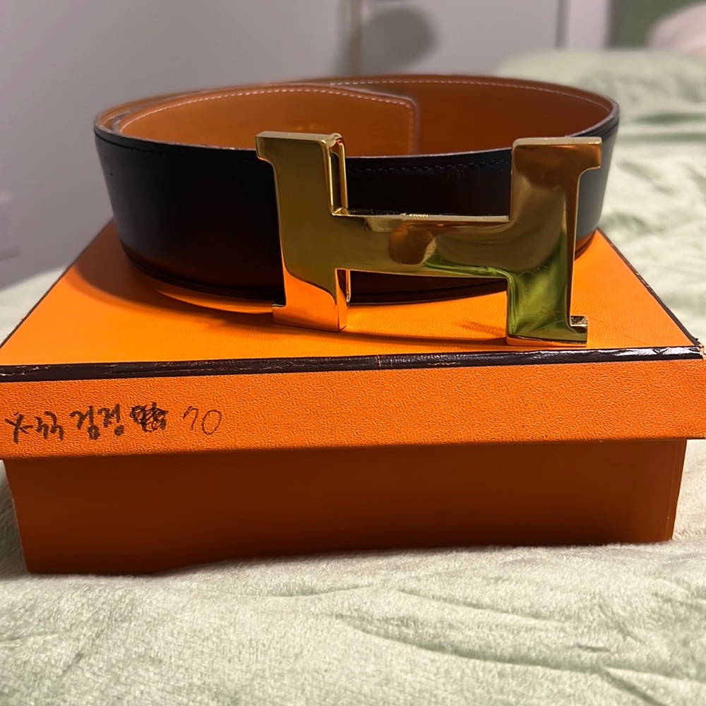 Vintage 1975 Authentic Hermes Belt (30 inch) Reverse color Small for 25,26,27